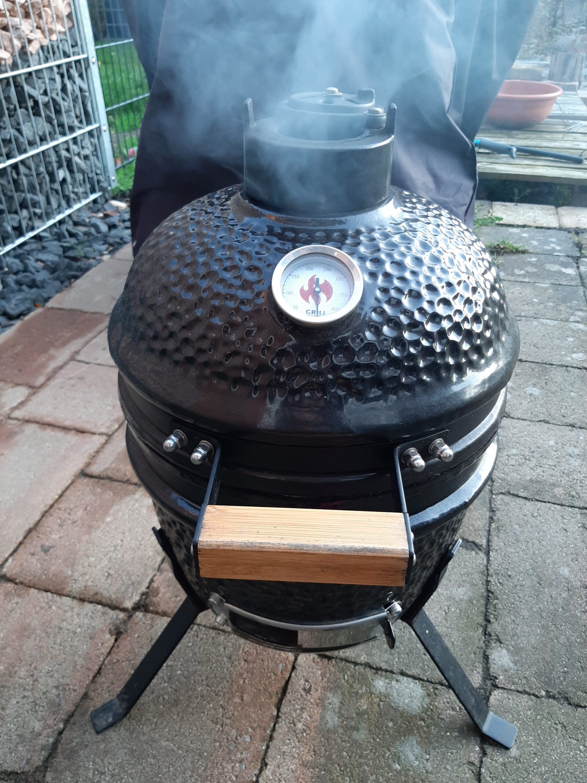 Mini Kamado Grill